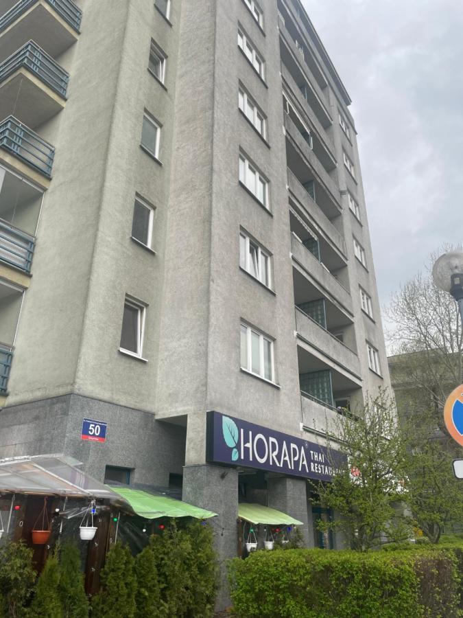 Pokoje Ken Varšava Exteriér fotografie
